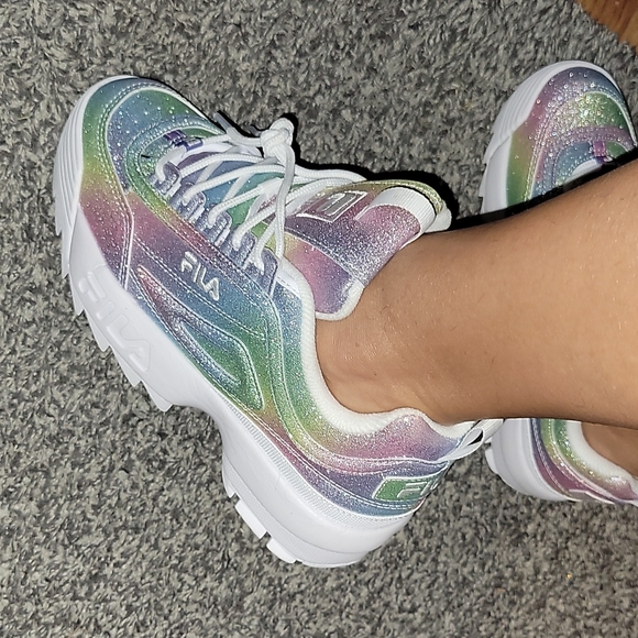 Fila shoes - Picture 3 of 14